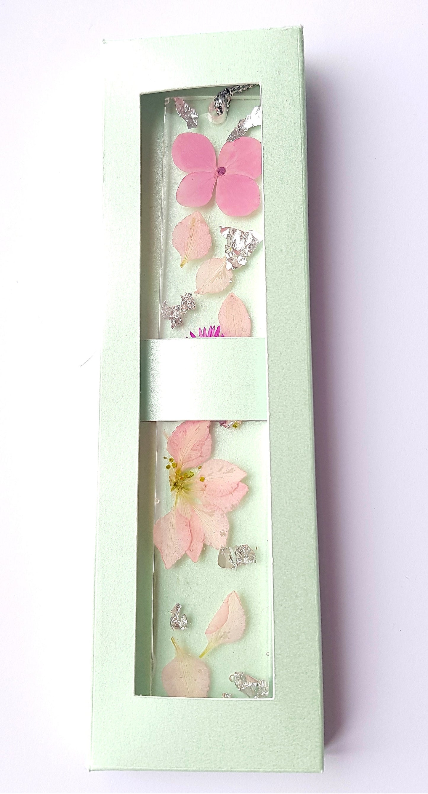 Resin real dried flower bookmarks with gift box